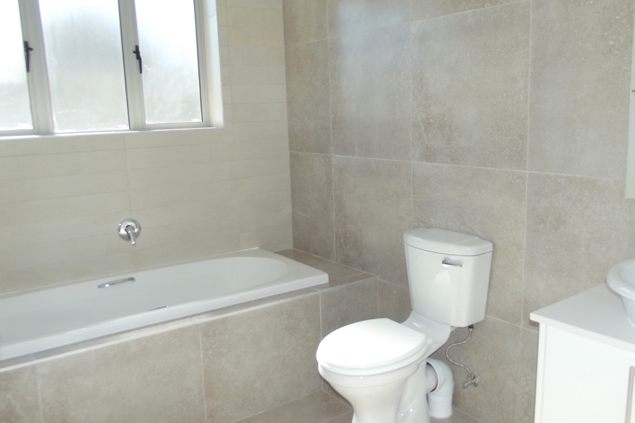 3 Bedroom Property for Sale in Mooikloof Country Estate Western Cape